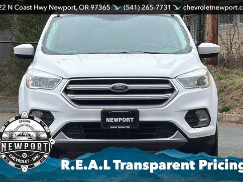 Used 2017 Ford Escape SE image 9