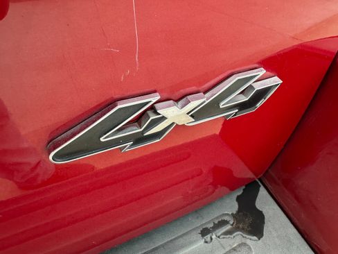 Used 2010 Ford Explorer Eddie Bauer image 28