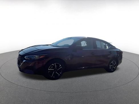 Used 2025 Nissan Sentra SV FWD image 7
