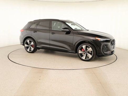 New 2026 Audi SQ5 Premium Plus AWD/4WD image 9