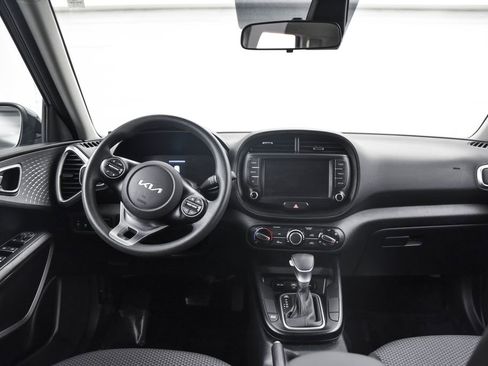 Used 2023 Kia Soul LX w/ Option Group 015 image 23