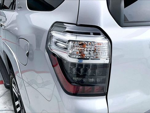 Certified 2016 Toyota 4Runner Limited AWD/4WD image 25