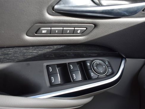 Used 2022 Cadillac XT4 Premium Luxury image 26