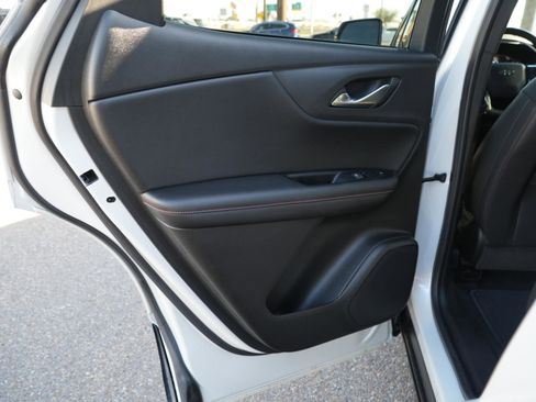 Used 2022 Chevrolet Blazer RS w/ Enhanced Convenience Package image 17