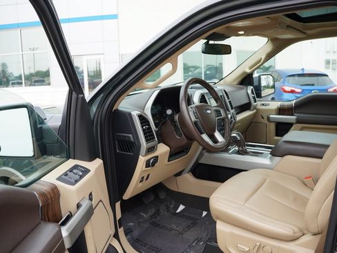 Certified 2018 Ford F150 Lariat w/ Equipment Group 502A Luxury AWD/4WD image 15
