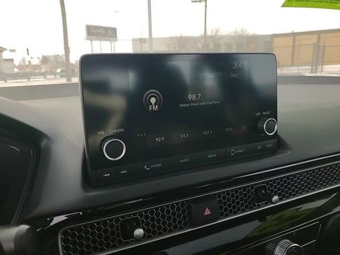 Used 2023 Honda Civic Sport image 22