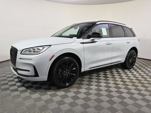 New 2026 Lincoln Corsair Reserve w/ Jet Appearance Package AWD/4WD image 2