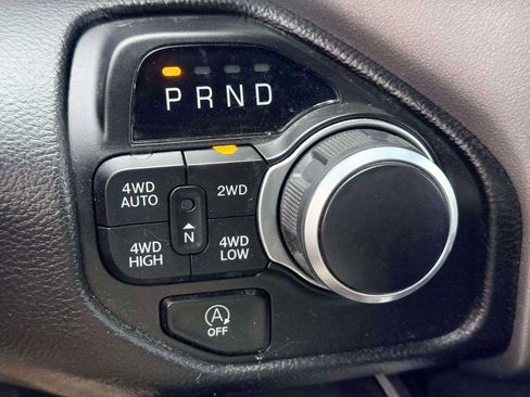 Used 2023 RAM 1500 Big Horn AWD/4WD image 19