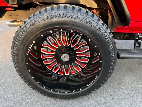 Used 2012 Jeep Wrangler Unlimited Sport image 51