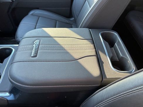 Used 2025 Chevrolet Silverado 2500 High Country w/ Technology Package image 37