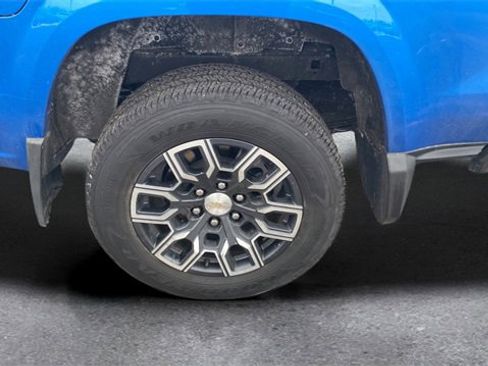 Used 2023 Chevrolet Colorado LT w/ LT Convenience Package III image 21