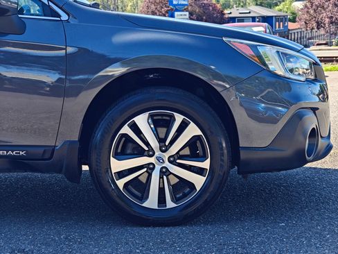 Used 2018 Subaru Outback 2.5i Limited AWD/4WD image 54