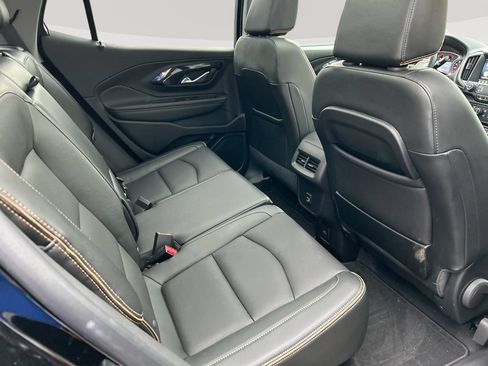 Used 2024 GMC Terrain AT4 AWD/4WD image 28