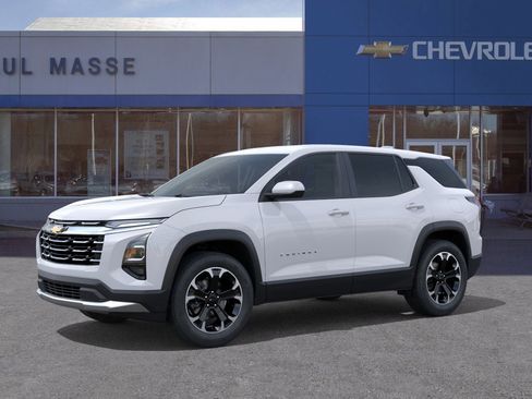 New 2026 Chevrolet Equinox LT AWD/4WD image 2