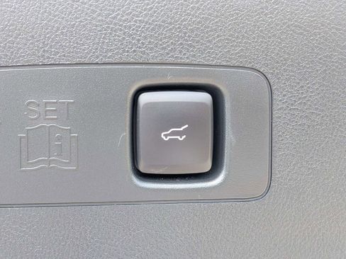 Used 2022 Lincoln Corsair Reserve w/ Equipment Group 201A FWD image 13