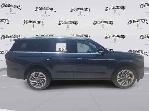 New 2026 Lincoln Navigator Reserve AWD/4WD image 6