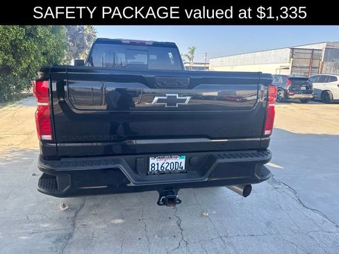 Used 2025 Chevrolet Silverado 2500 LT w/ Trail Boss Package AWD/4WD image 4