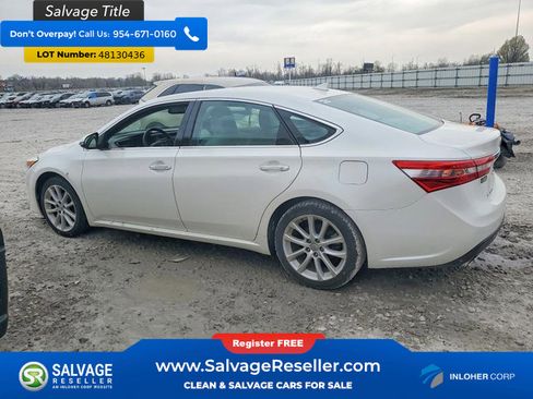 Used 2015 Toyota Avalon Limited w/ Technology Package FWD image 3