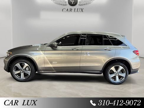 Used 2019 Mercedes-Benz GLC 300 image 2