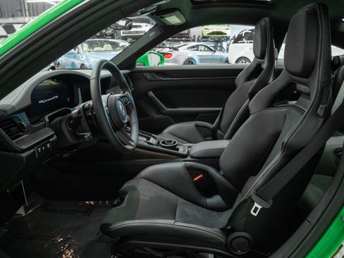 Used 2026 Porsche 911 GTS image 30