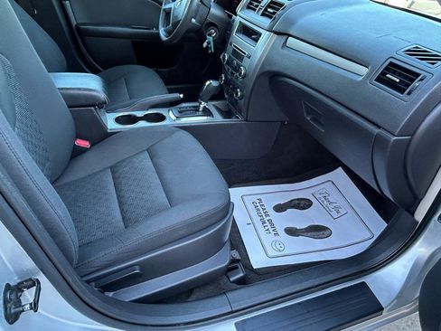Used 2012 Ford Fusion SE FWD image 12