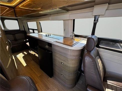 Used 2017 Mercedes-Benz Sprinter 3500 image 25