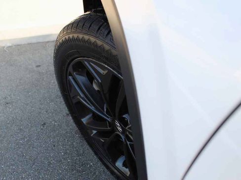 Used 2019 Hyundai Santa Fe Limited FWD image 34