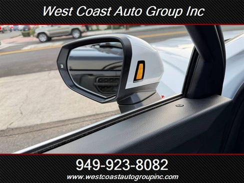 Used 2025 Audi Q3 2.0T Premium image 24