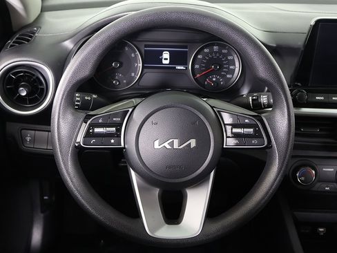 Used 2024 Kia Forte LXS image 34