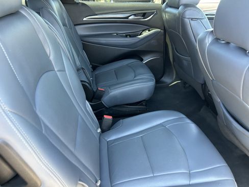 Used 2024 Buick Enclave Premium AWD/4WD image 14