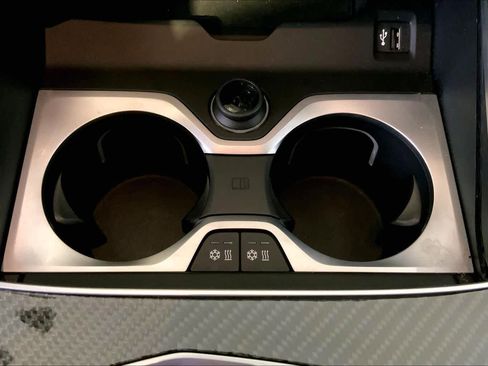 Used 2024 BMW X7 M60i w/ Executive Package image 37