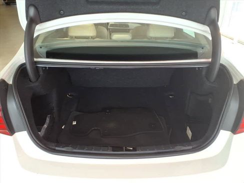 Used 2018 BMW 320i xDrive Sedan w/ Convenience Package image 20