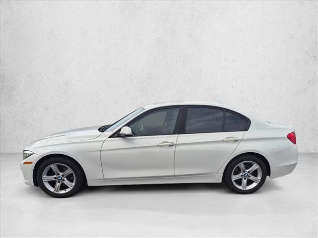 Used 2015 BMW 320i Sedan RWD image 7