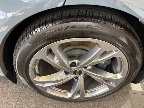 Used 2022 Audi e-tron GT Premium Plus image 30