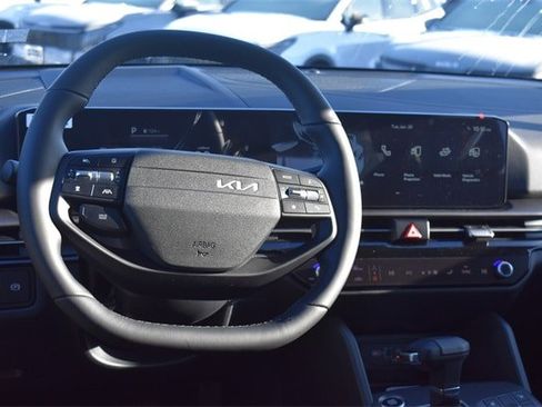 New 2026 Kia Sportage EX image 19