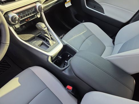 New 2025 Toyota RAV4 XLE Premium image 15