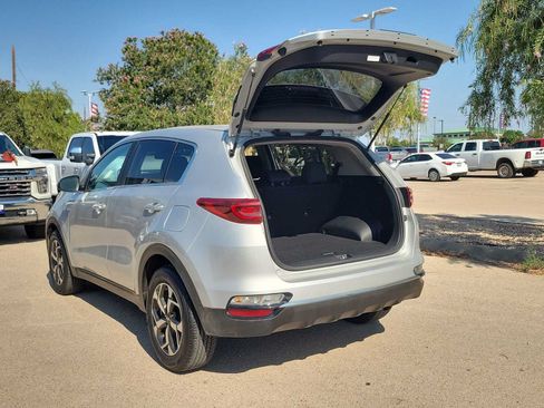 Used 2022 Kia Sportage LX FWD image 23