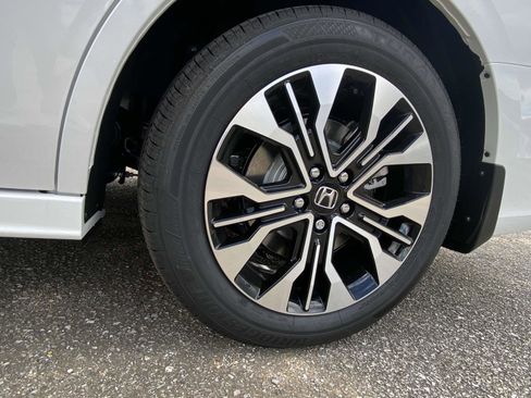 New 2026 Honda Odyssey Elite image 4