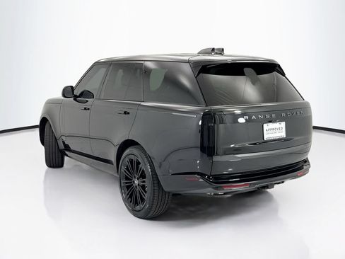 Used 2025 Land Rover Range Rover SE AWD/4WD image 7