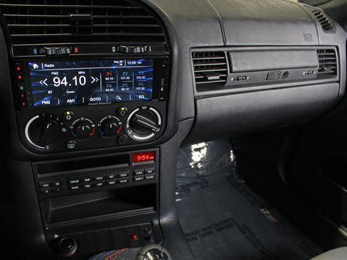 Used 1995 BMW M3 Coupe RWD image 68