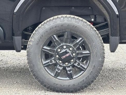 New 2026 GMC Sierra 2500 AT4 w/ AT4 Premium Plus Package AWD/4WD image 29