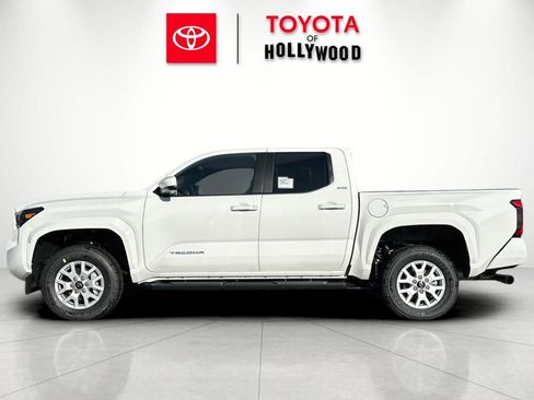 New 2026 Toyota Tacoma SR5 image 9