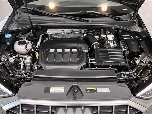 Certified 2024 Audi Q3 2.0T Premium AWD/4WD image 30
