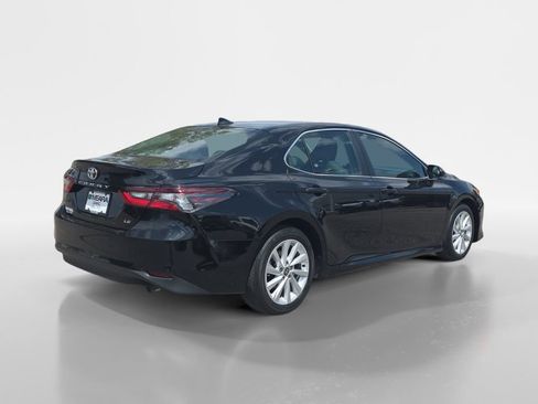 Used 2023 Toyota Camry LE w/ Convenience Package FWD image 6