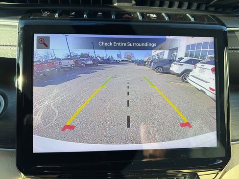 Certified 2023 Jeep Grand Cherokee Limited image 12