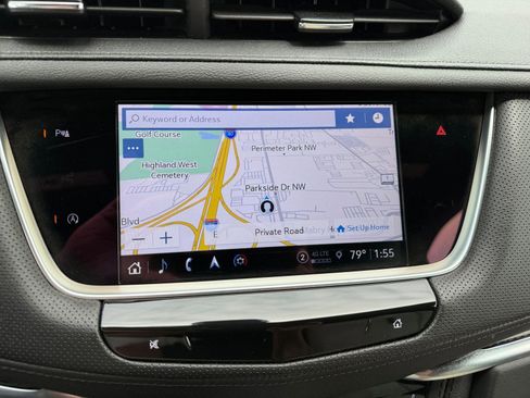 Used 2023 Cadillac XT5 Sportv w/ LPO, Floor Liner Package AWD/4WD image 31