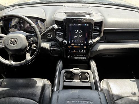 Used 2022 RAM 2500 Limited image 21