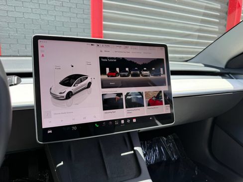 Used 2022 Tesla Model 3 Standard Range RWD image 24