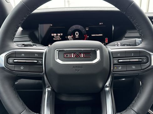 New 2026 GMC Acadia Elevation w/ Black Edition FWD image 21