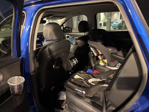 Used 2021 Kia Sorento SX image 7